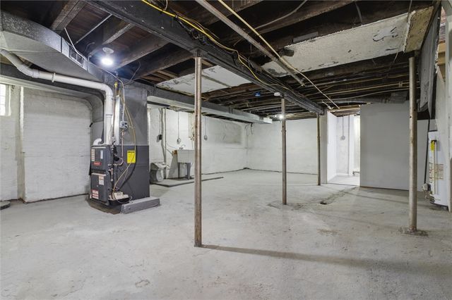 1405 Maple St, Mckeesport, PA 15132