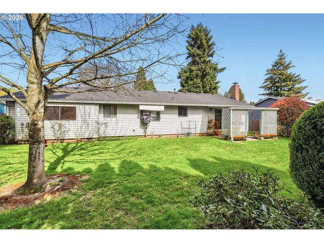 19710 Sw JOHNSON St, Beaverton, OR 97003