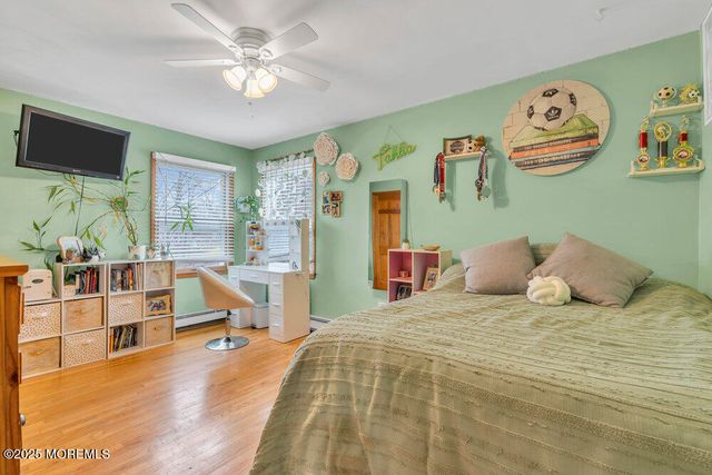 372 Casino Drive, Farmingdale, NJ 07727