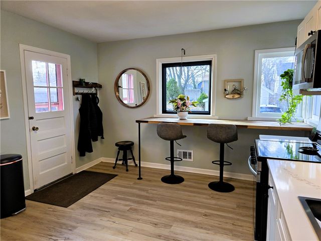 163 Rawlinson Road, Irondequoit, NY 14617