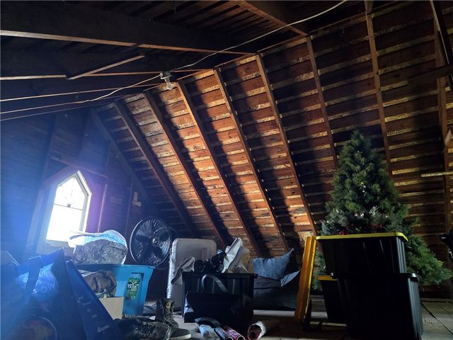 163 Rawlinson Road, Irondequoit, NY 14617