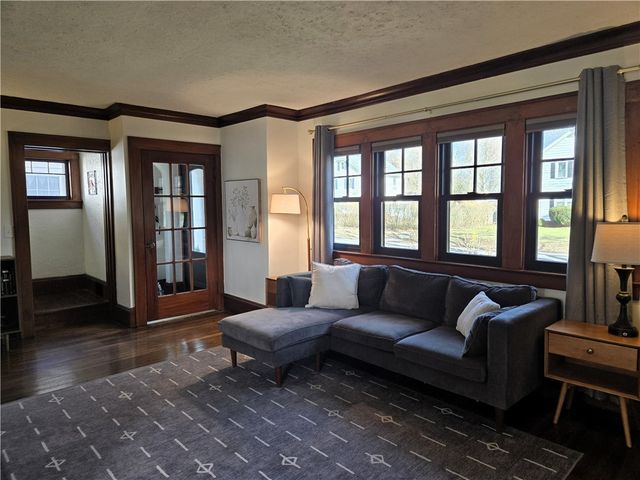 163 Rawlinson Road, Irondequoit, NY 14617