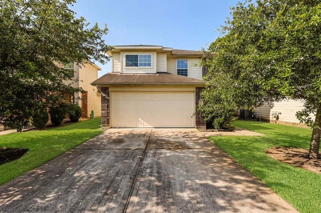 8922 Santo Domingo, Houston, TX 77017