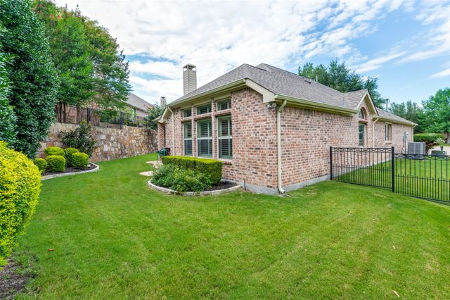 1009 Shoal Creek Court, Fairview, TX 75069