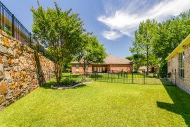 1009 Shoal Creek Court, Fairview, TX 75069