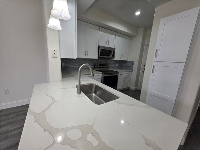 330 Las Colinas Boulevard E 466, Irving, TX 75039