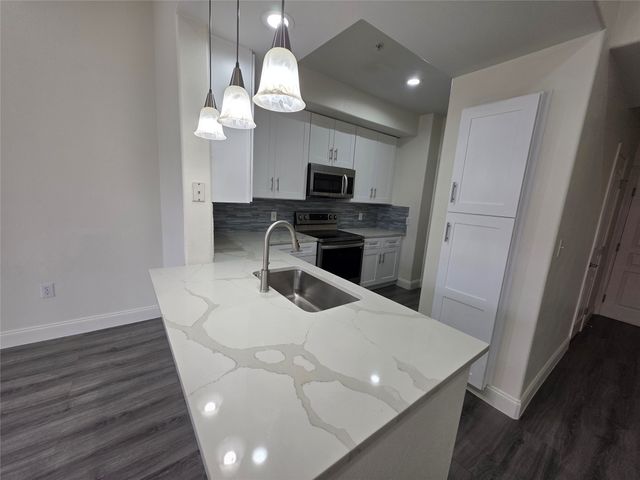 330 Las Colinas Boulevard E 466, Irving, TX 75039