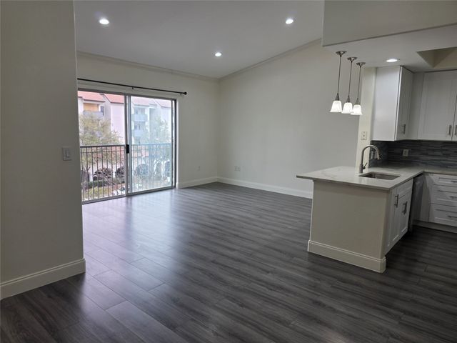 330 Las Colinas Boulevard E 466, Irving, TX 75039