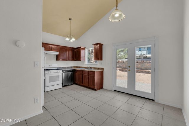 4056 TIERRA PATINO Lane, El Paso, TX 79938