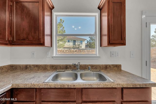 4056 TIERRA PATINO Lane, El Paso, TX 79938