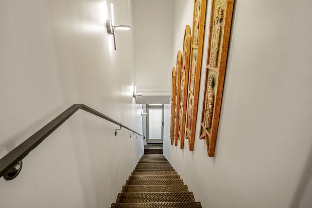 1012 Marquez Place 302, Santa Fe, NM 87505