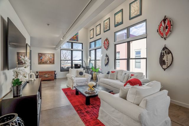 1012 Marquez Place 302, Santa Fe, NM 87505