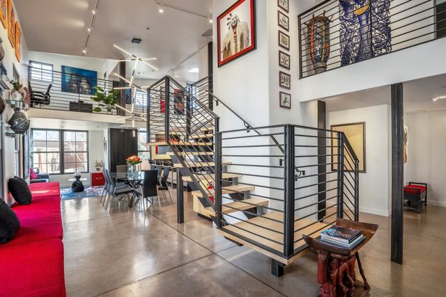 1012 Marquez Place 302, Santa Fe, NM 87505