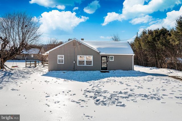 124 SADSBURY AVE, Christiana, PA 17509