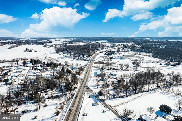 124 SADSBURY AVE, Christiana, PA 17509