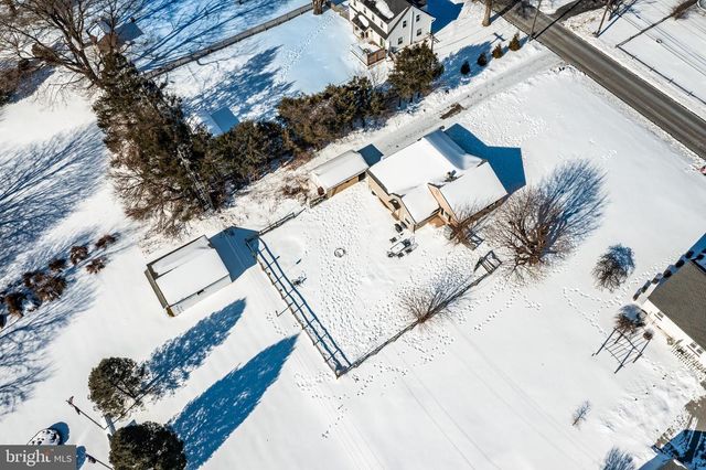 124 SADSBURY AVE, Christiana, PA 17509