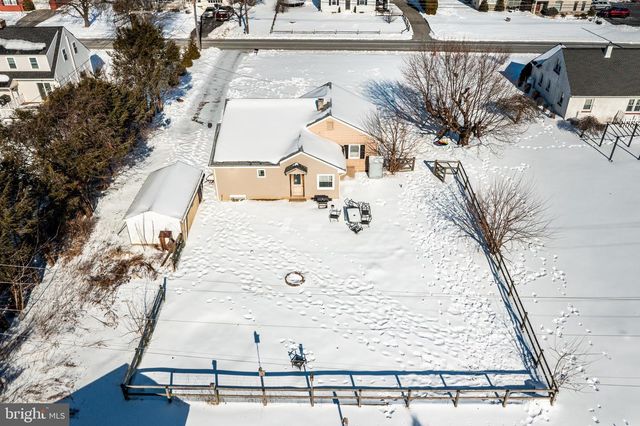 124 SADSBURY AVE, Christiana, PA 17509