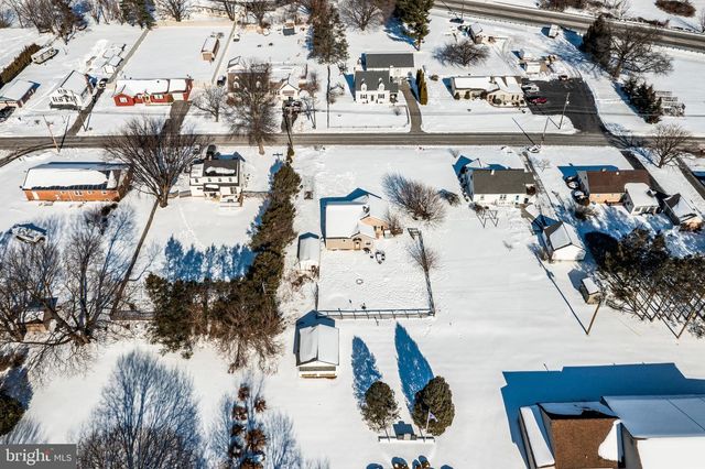 124 SADSBURY AVE, Christiana, PA 17509