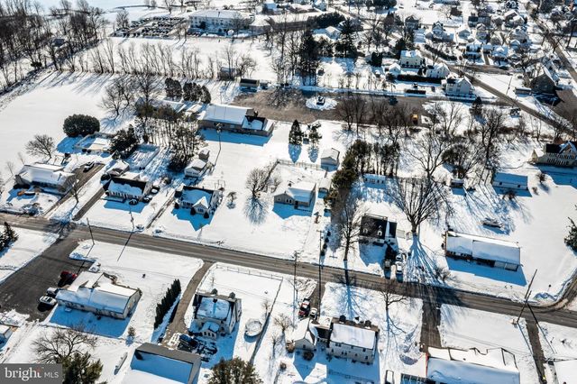 124 SADSBURY AVE, Christiana, PA 17509