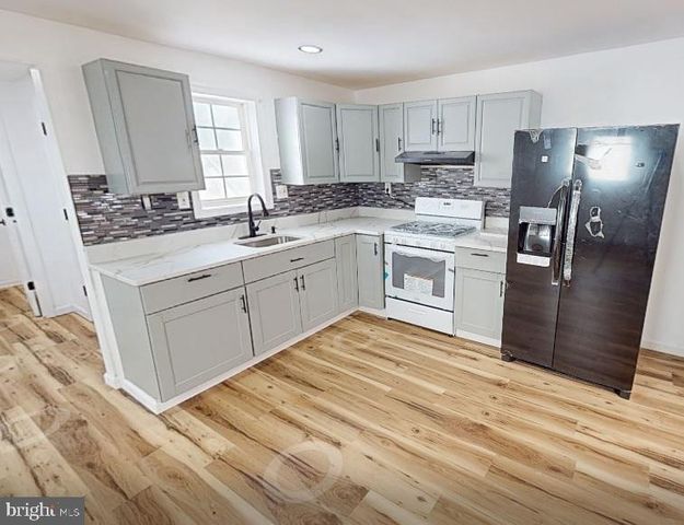 626 GREEN ST, Woodbury, NJ 08096