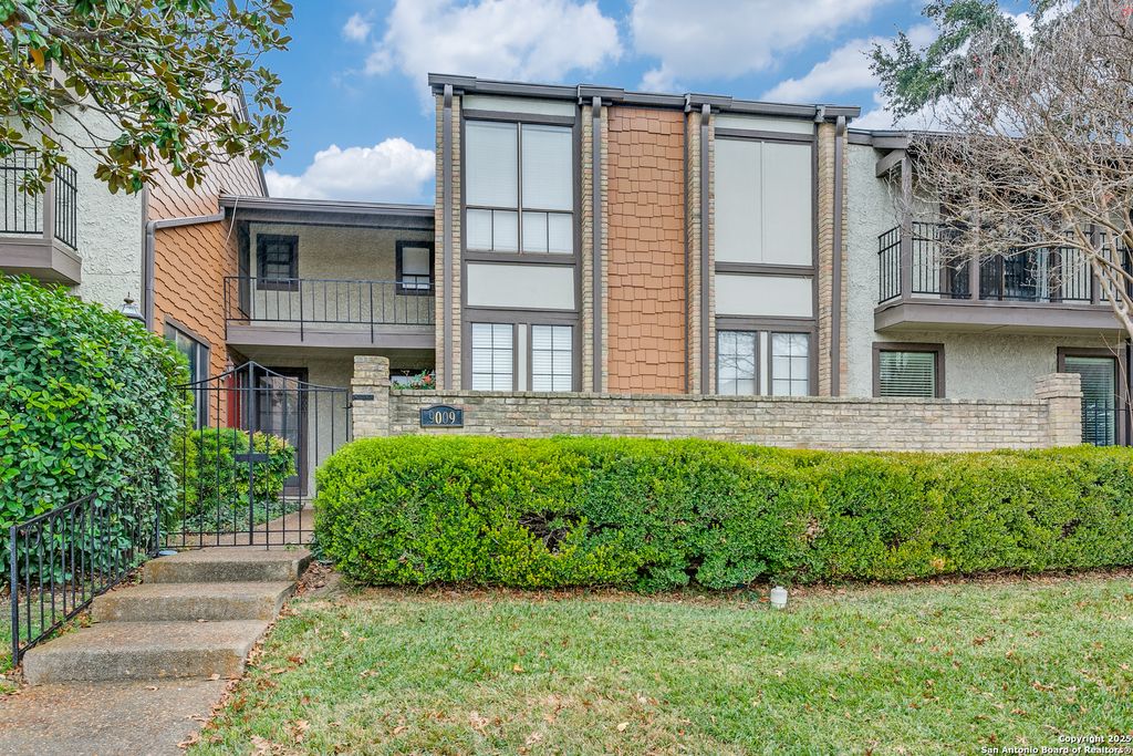 9009 Wexford St, San Antonio, TX 78217