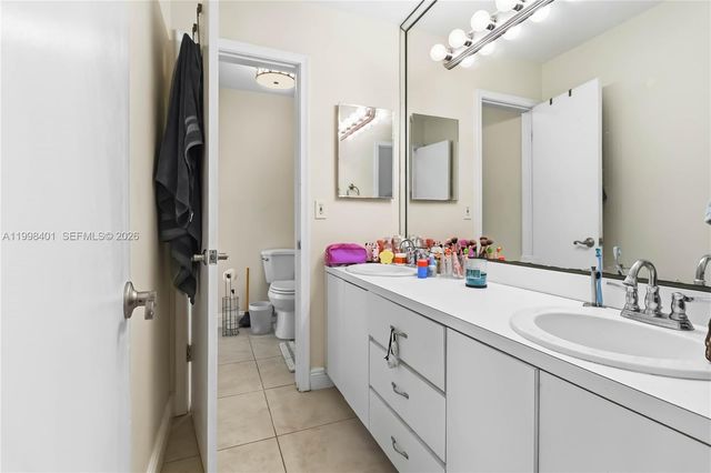 19911 SW 84th Avenue, Cutler Bay, FL 33189