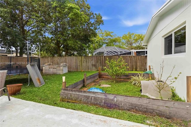 19911 SW 84th Avenue, Cutler Bay, FL 33189