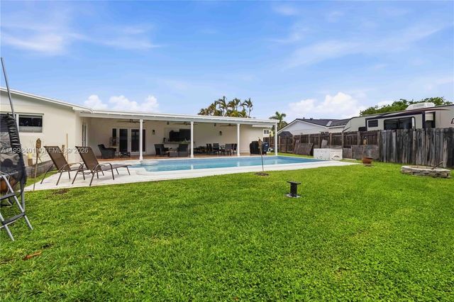 19911 SW 84th Avenue, Cutler Bay, FL 33189