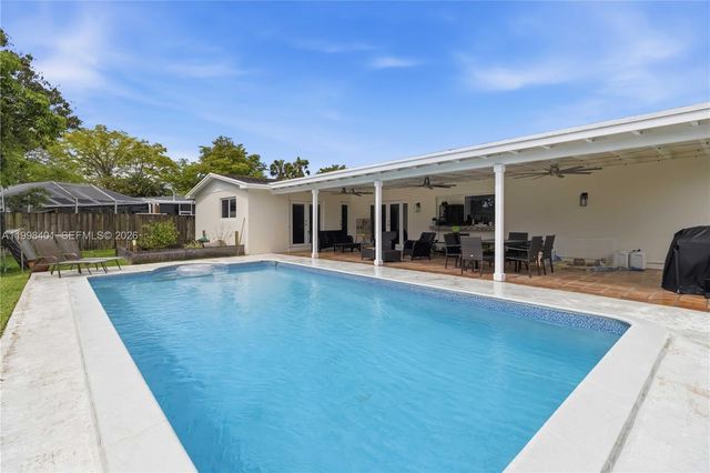 19911 SW 84th Avenue, Cutler Bay, FL 33189