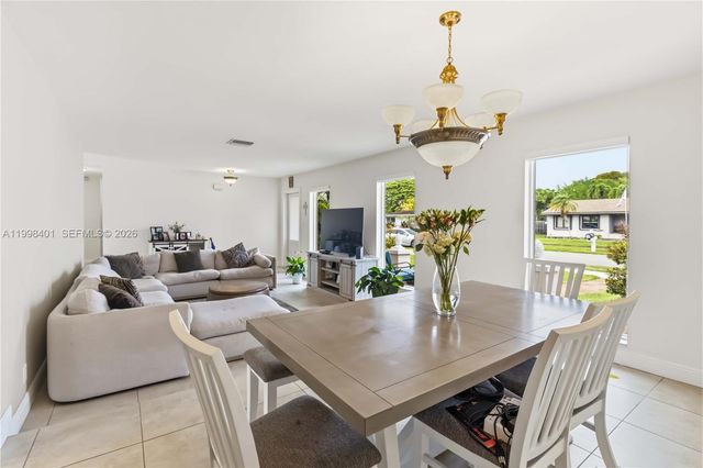 19911 SW 84th Avenue, Cutler Bay, FL 33189