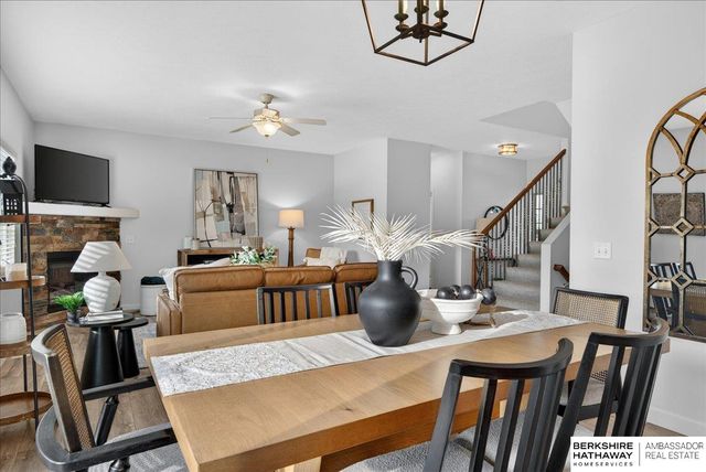 1616 N 209th Street, Elkhorn, NE 68022