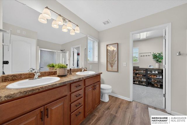 1616 N 209th Street, Elkhorn, NE 68022