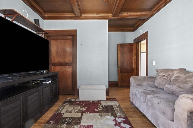 300 N MAPLE STREET, Black Creek, WI 54106