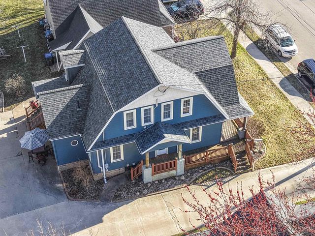 300 N MAPLE STREET, Black Creek, WI 54106