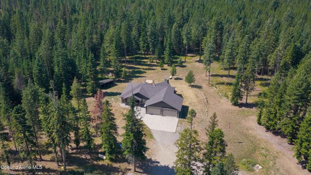 10570 E FAR CRY RD, Athol, ID 83801