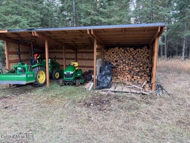 10570 E FAR CRY RD, Athol, ID 83801