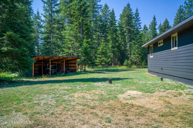 10570 E FAR CRY RD, Athol, ID 83801