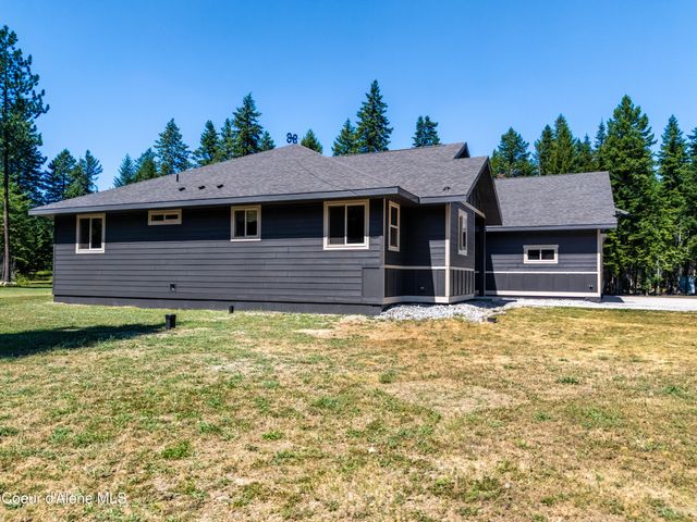 10570 E FAR CRY RD, Athol, ID 83801