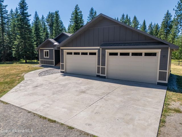 10570 E FAR CRY RD, Athol, ID 83801
