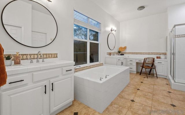 1751 Victoria Way, San Marcos, CA 92069