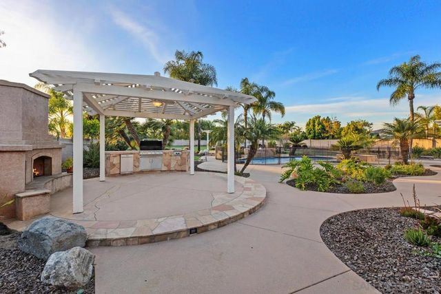 1751 Victoria Way, San Marcos, CA 92069