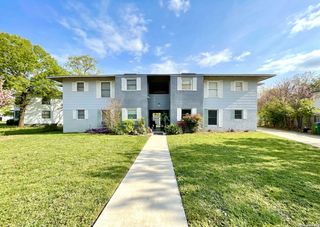 100 Senisa Dr, San Antonio, TX 78228