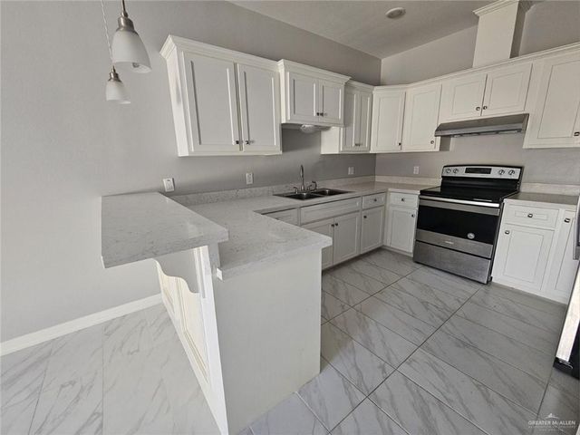 1925 S Texas Boulevard, Weslaco, TX 78596