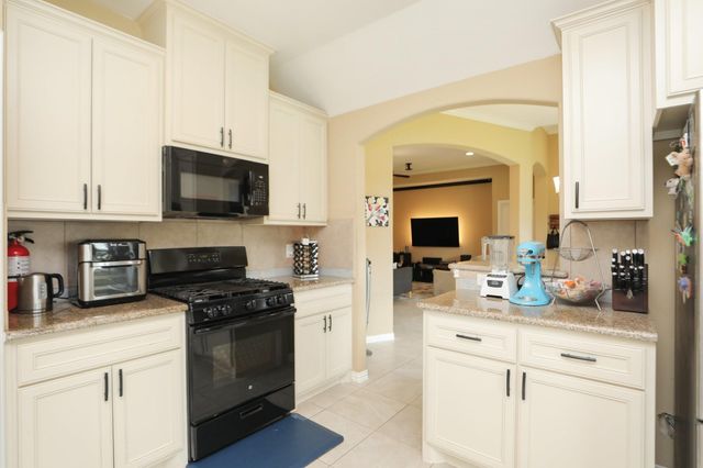 6615 Goldspier Street, Houston, TX 77091