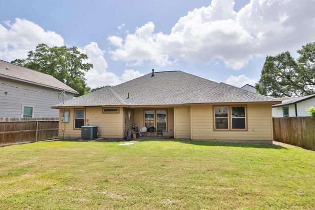 6615 Goldspier Street, Houston, TX 77091