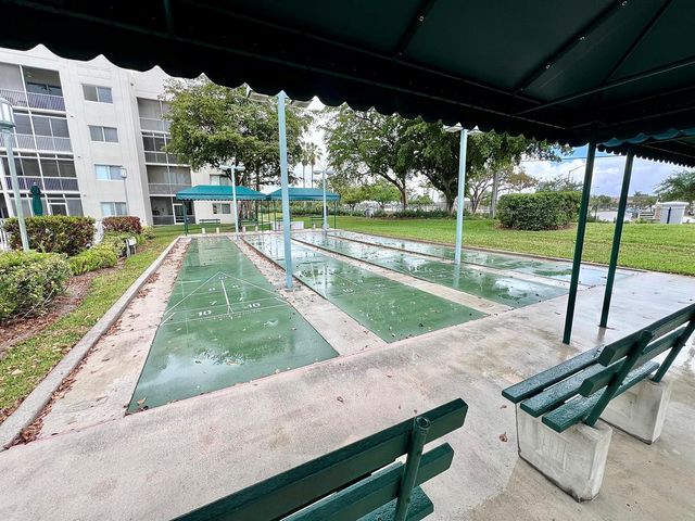 7763 Southampton Terrace 309, Tamarac, FL 33321