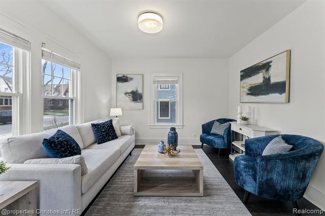 272 Arthur Street, Plymouth, MI 48170