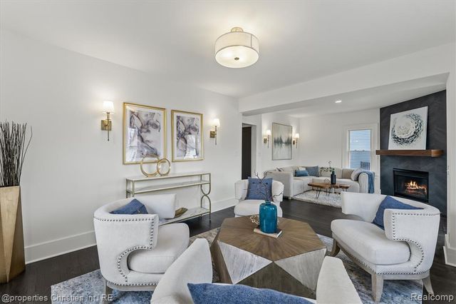 272 Arthur Street, Plymouth, MI 48170