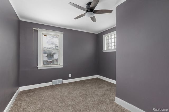 18439 Alcoy Street, Detroit, MI 48205