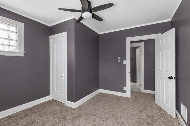 18439 Alcoy Street, Detroit, MI 48205